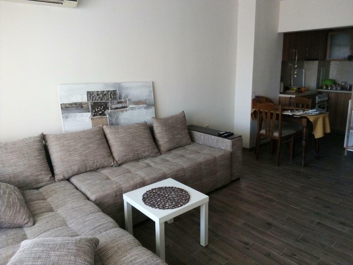 Apartment Comfort Burgas City Exterior foto